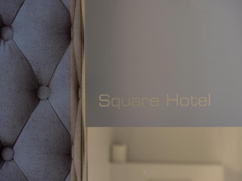 Square Hotel image