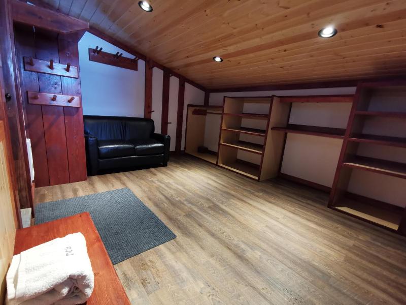 Cedar House Restaurant & Chalets