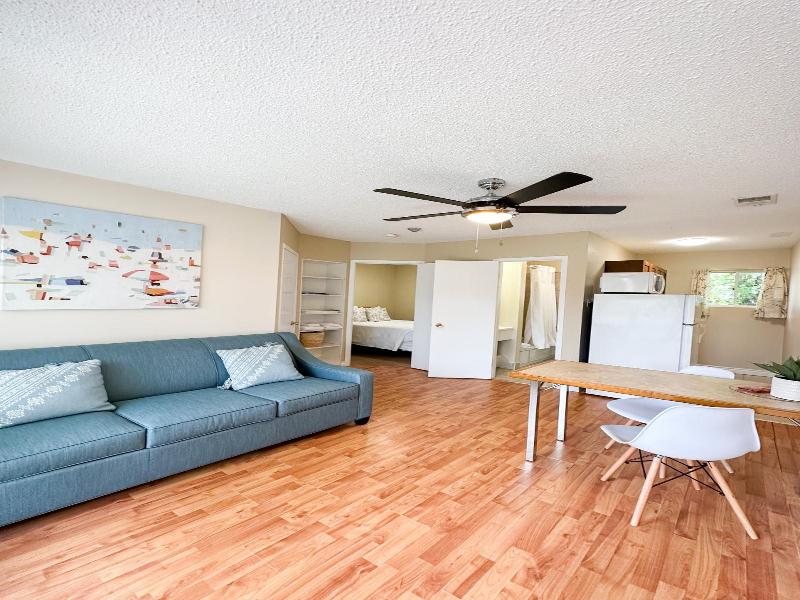 Oasis By The Bay Vacation Suites