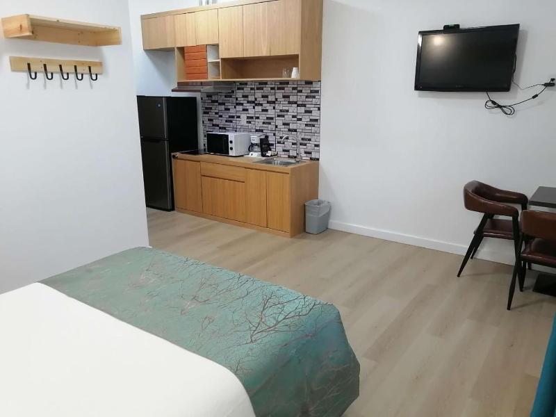 Alpine Inn & Suites image