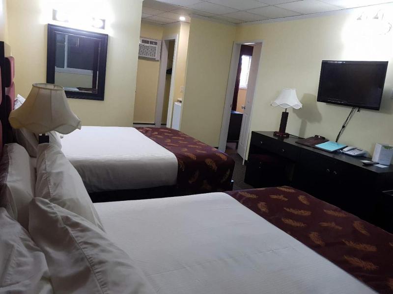Alpine Inn & Suites image