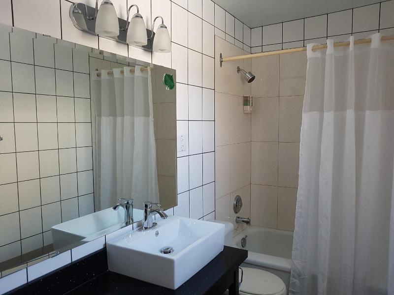 Alpine Inn & Suites image