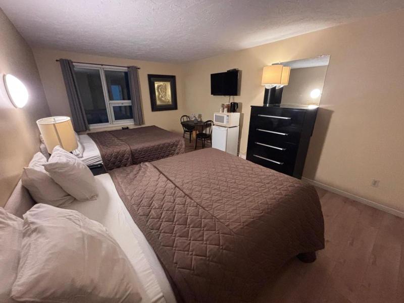 Atlantic Motel image