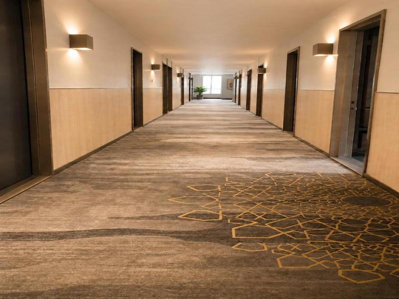Hotel Transit