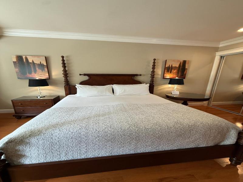 Crown Mansion Boutique Hotel & Villas