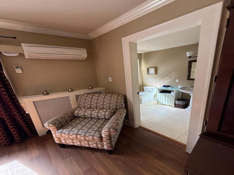 Crown Mansion Boutique Hotel & Villas