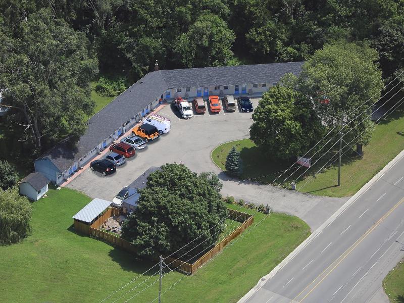 Davidson Motel image