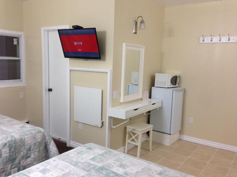 Davidson Motel image