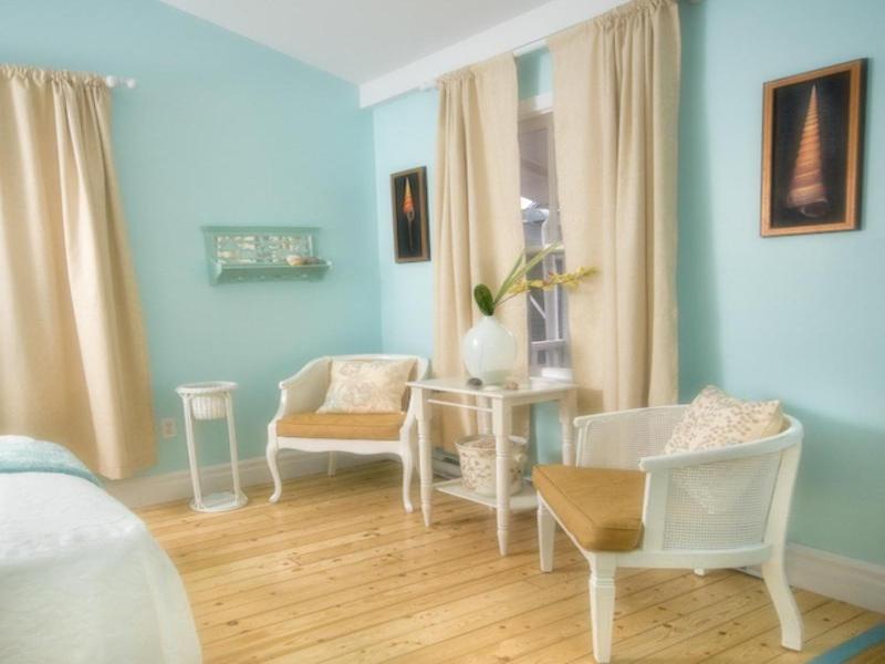Telegraph House Motel image