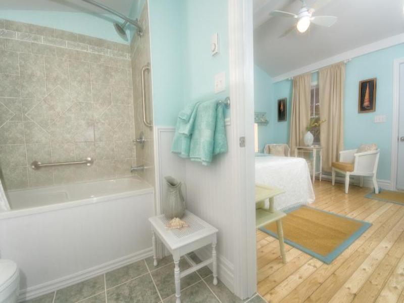 Telegraph House Motel image