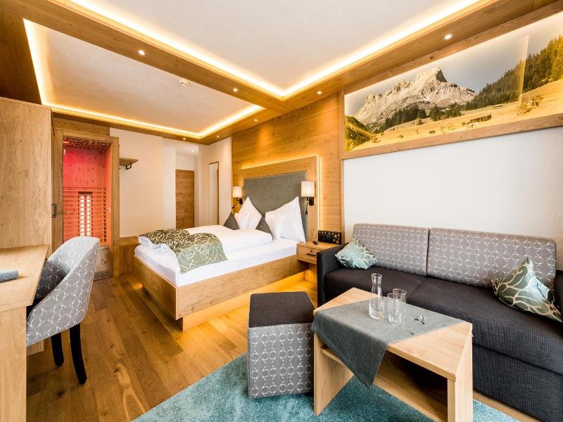 Wohlfühlhotel Berg Heil image