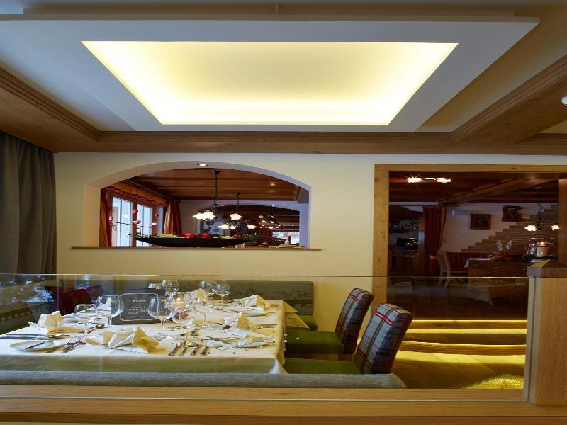 Wohlfühlhotel Berg Heil image