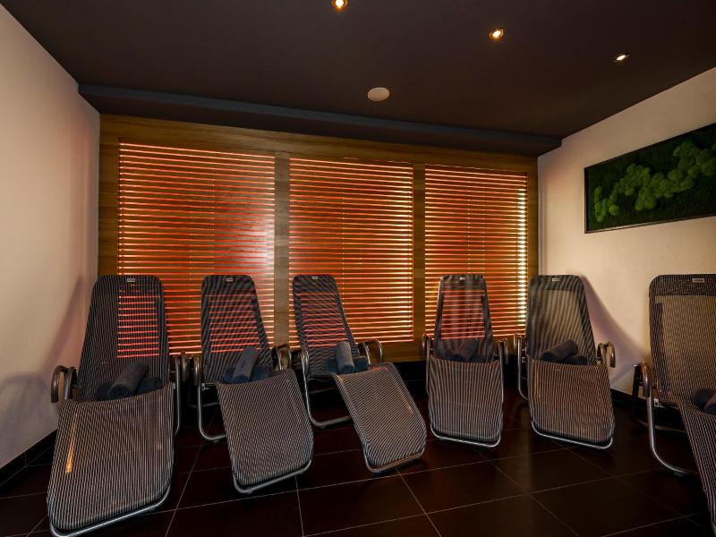 Wohlfühlhotel Berg Heil image