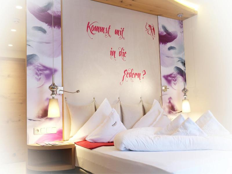... Mein Romantisches Hotel Toalstock image
