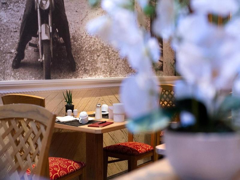 ... Mein Romantisches Hotel Toalstock image