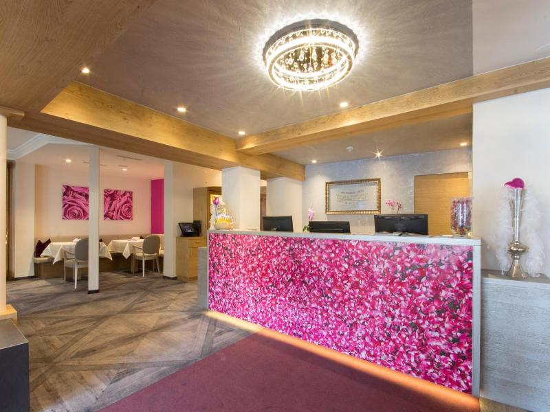 ... Mein Romantisches Hotel Toalstock image
