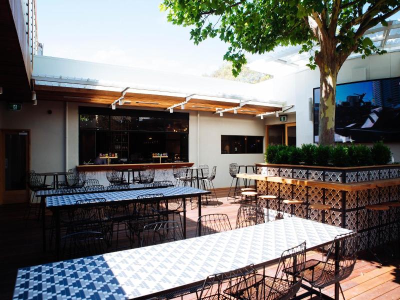 Morphett Arms Hotel image