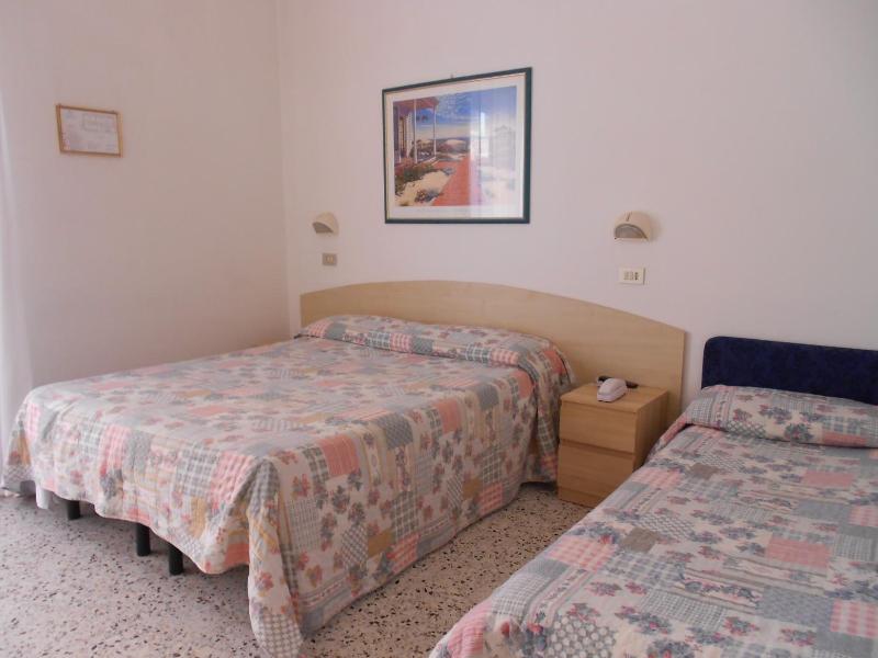 Hotel Laguna Blu image