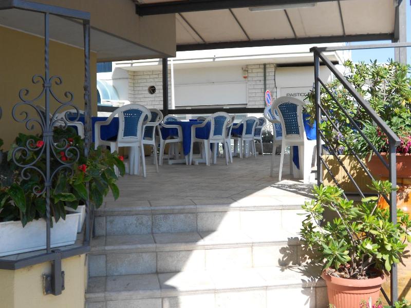 Hotel Laguna Blu image