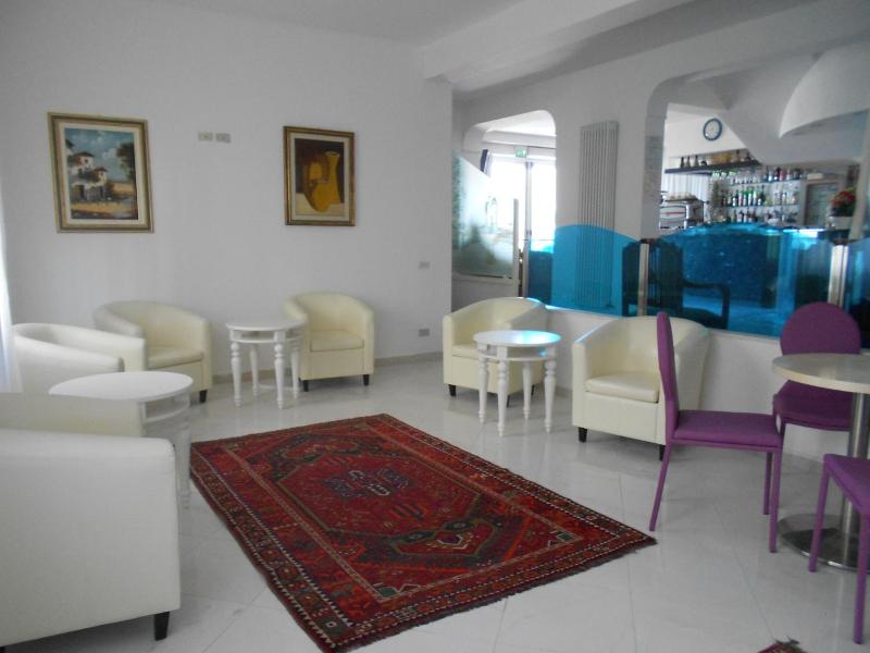 Hotel Laguna Blu image