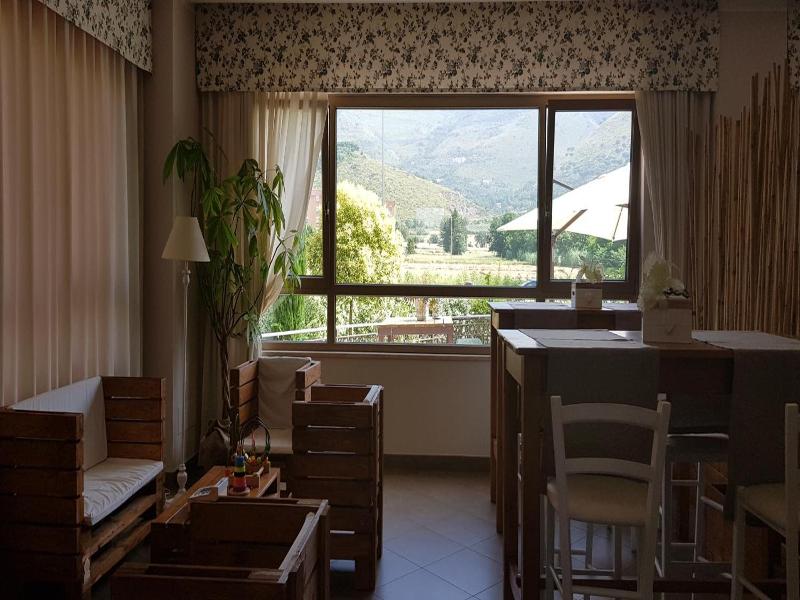 Giga Hotel image