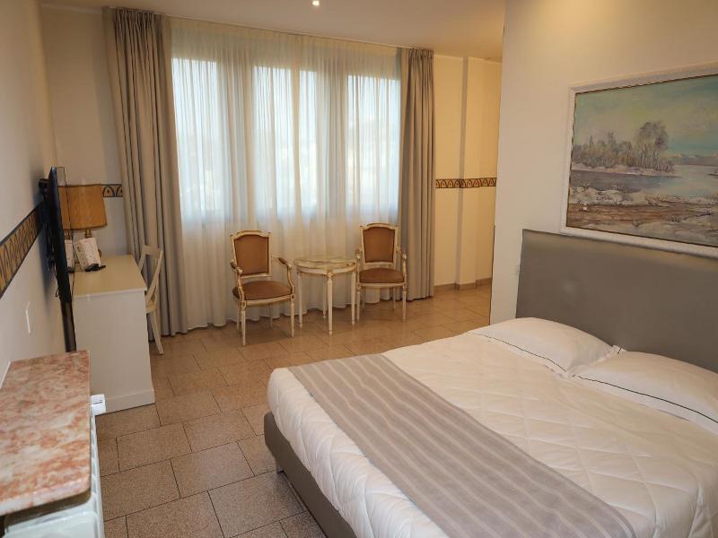 Hotel Ristorante Continental image