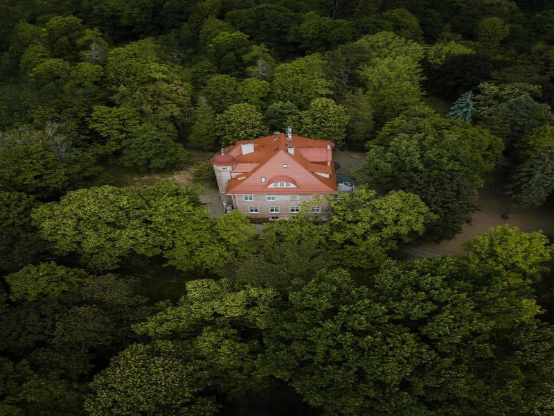 Hotel Debowy Biowellness & Spa Góry Sowie image