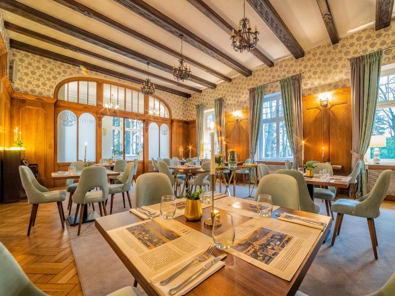 Hotel Debowy Biowellness & Spa Góry Sowie image