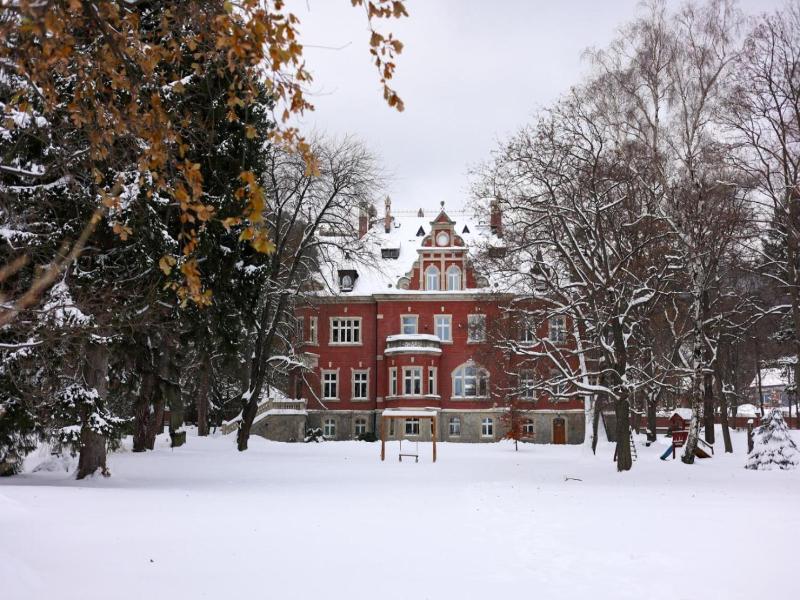 Hotel Debowy Biowellness & Spa Góry Sowie image
