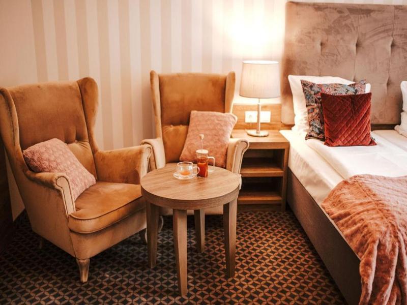 Hotel Debowy Biowellness & Spa Góry Sowie image