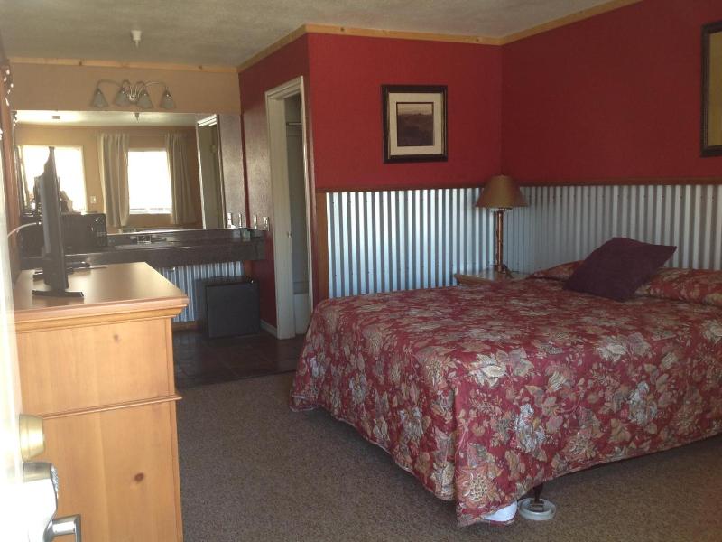 Whitney Portal Hotel And Hostel