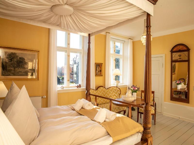 Fuglsang Herregaard Hotel image