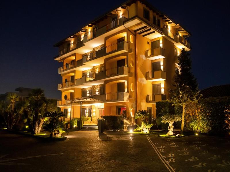 Hotel Orizzonte image