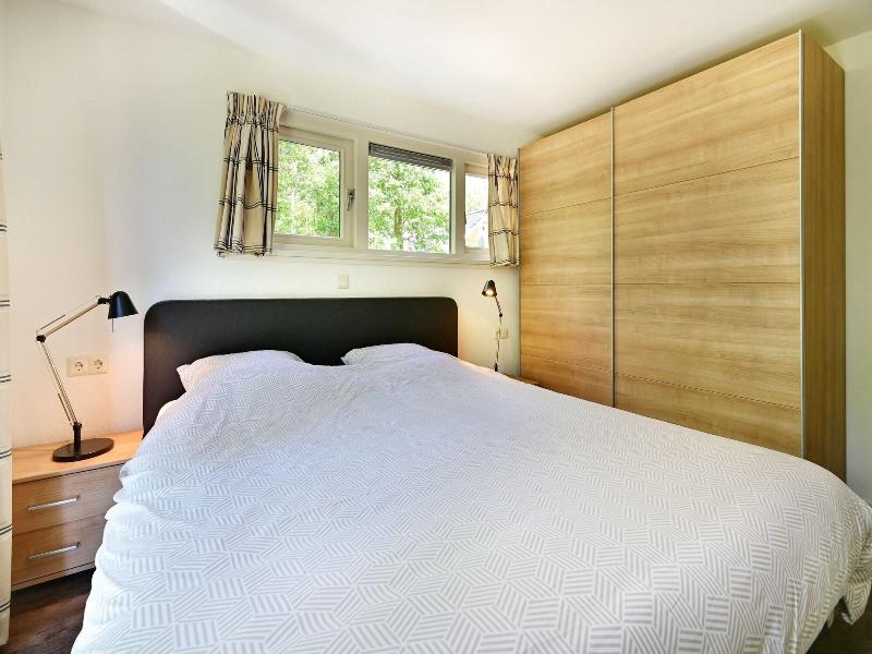 Chalet In Reutum With Sauna And Nature image