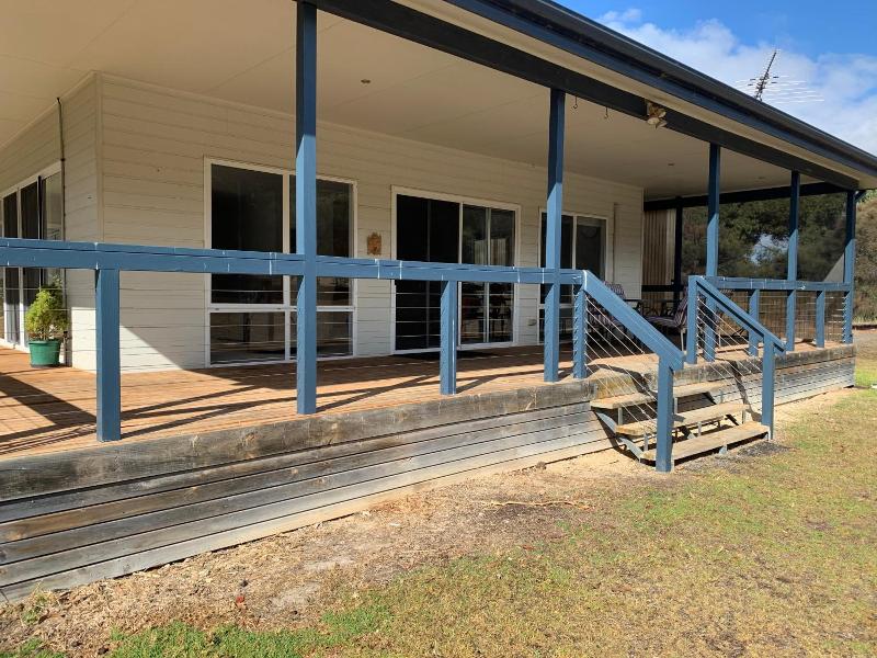 Kangaroo Island Cabins image