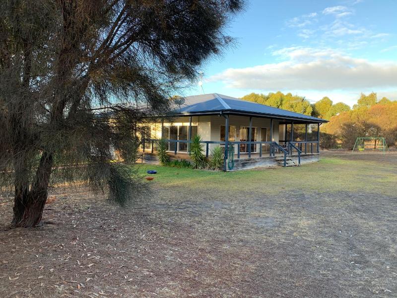 Kangaroo Island Cabins image