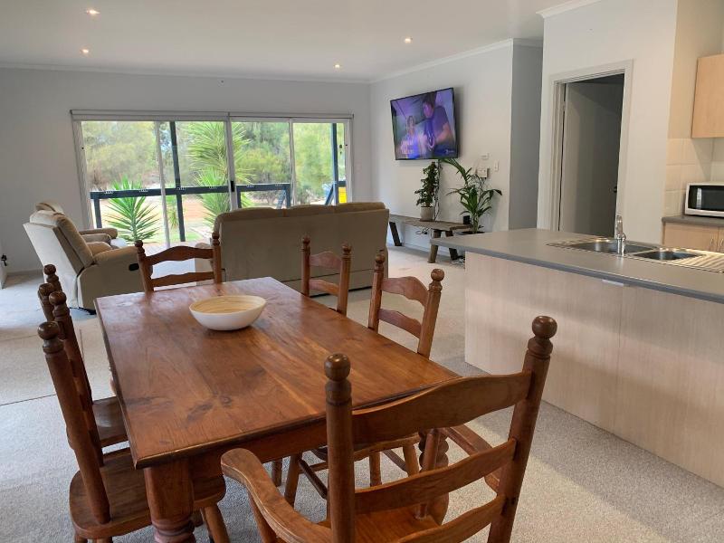Kangaroo Island Cabins image