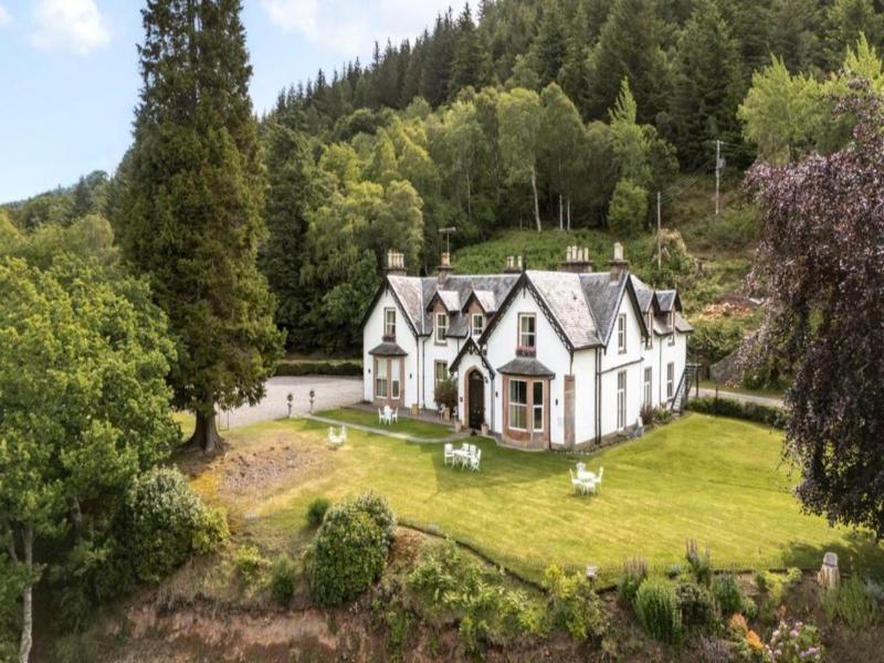 Foyers Lodge image