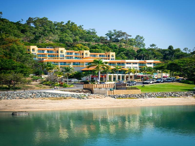Shingley Beach Resort - Whitsundays image