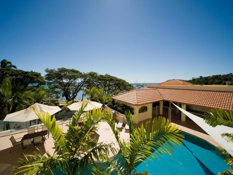 Shingley Beach Resort - Whitsundays image