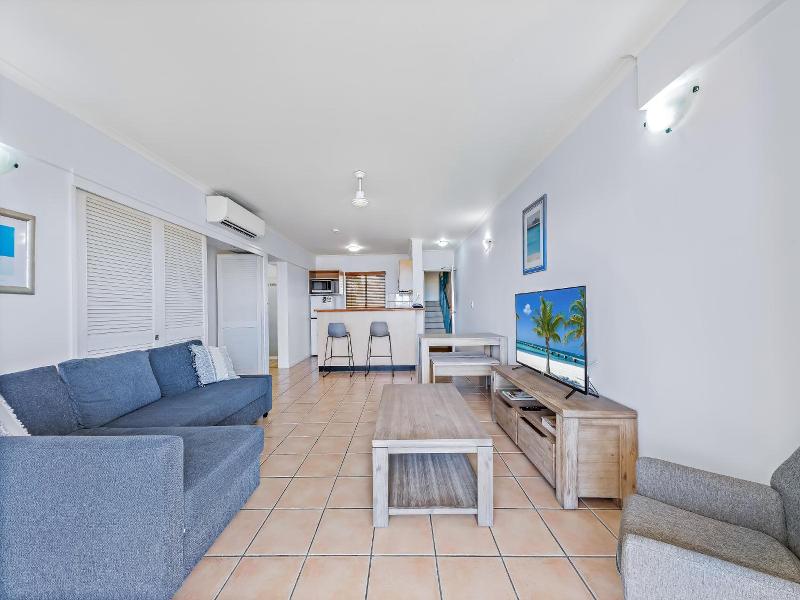 Shingley Beach Resort - Whitsundays image