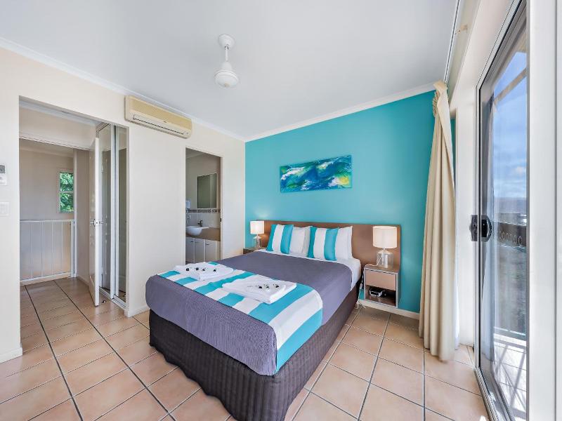 Shingley Beach Resort - Whitsundays image
