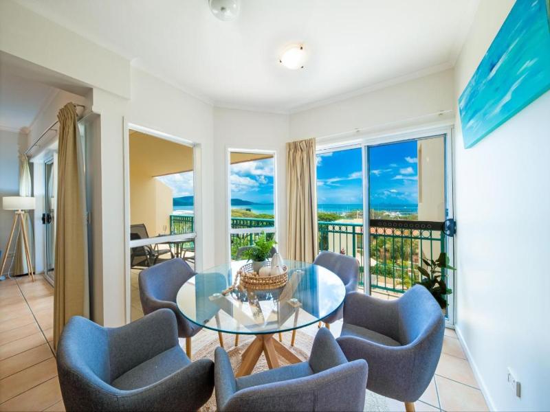 Shingley Beach Resort - Whitsundays image