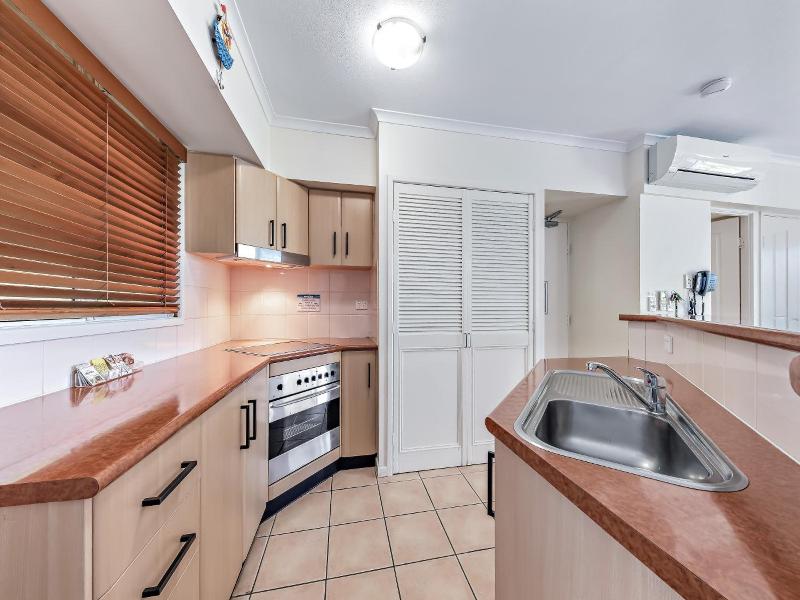 Shingley Beach Resort - Whitsundays image