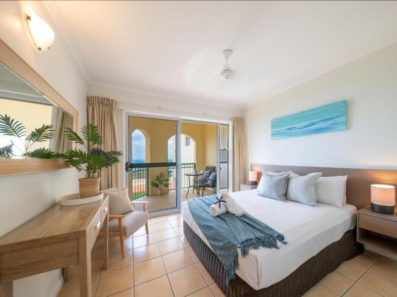 Shingley Beach Resort - Whitsundays image