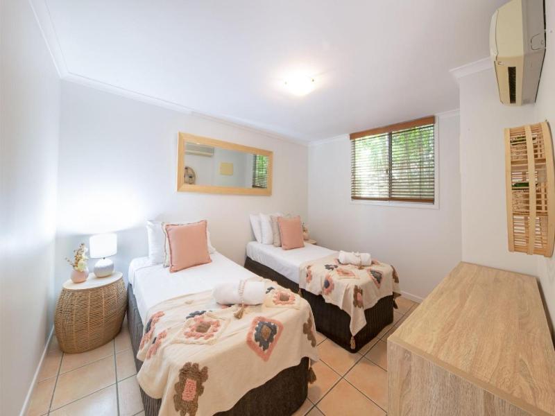 Shingley Beach Resort - Whitsundays image