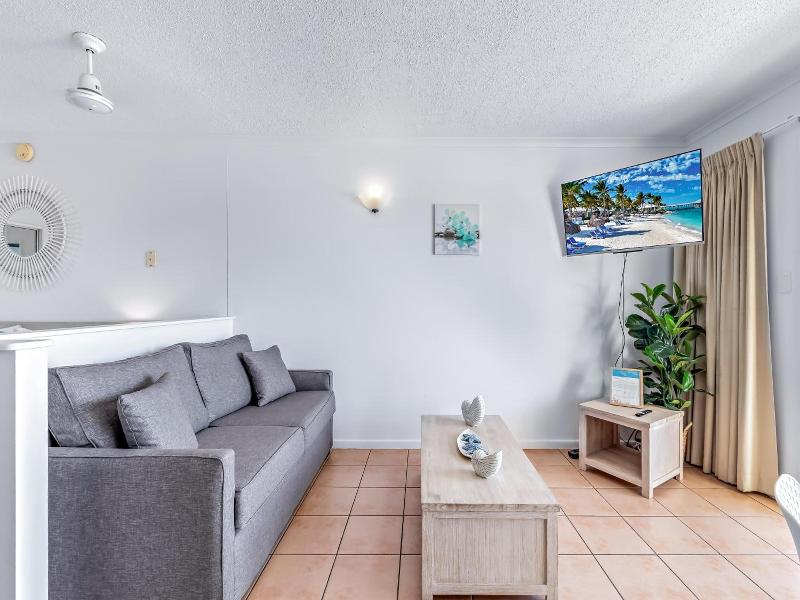 Shingley Beach Resort - Whitsundays image