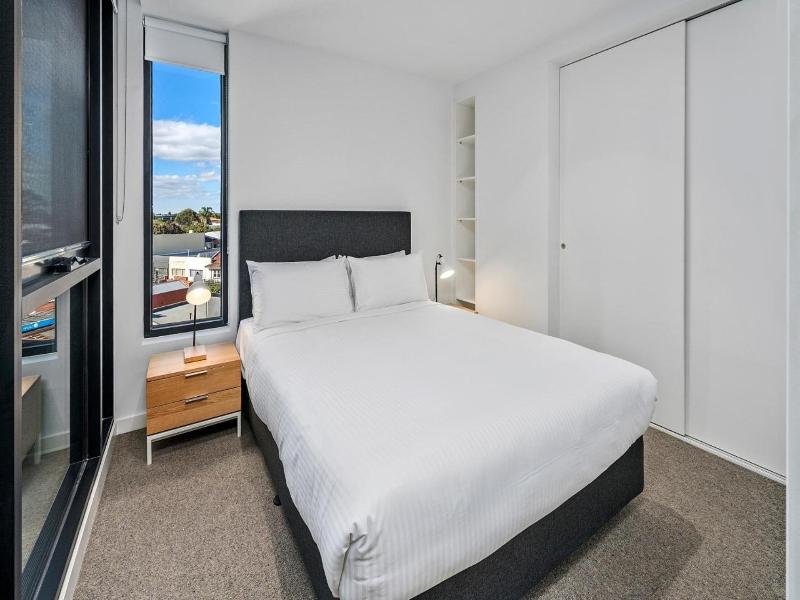 Anchorage Apartments Hampton image