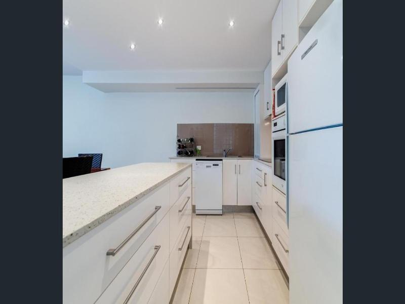 Camargue Beachfront Apartments image