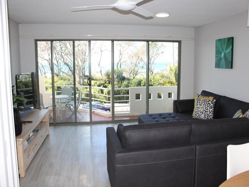 Camargue Beachfront Apartments image